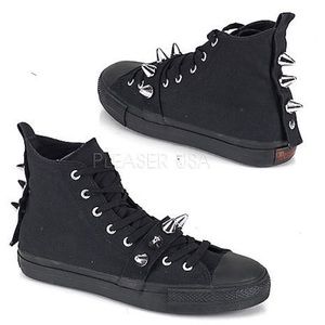 New Demonia stud sneakers 8.5 9